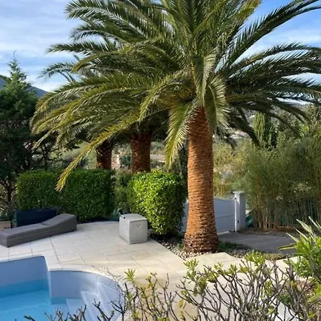 Mer Sea Villa *